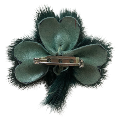 3_MonaSeams_Shamrock_Green_Seal_Skin_back