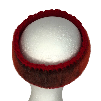 3c_Monaseams_MonaHeadband_red_seal_skin_and_crochet_back